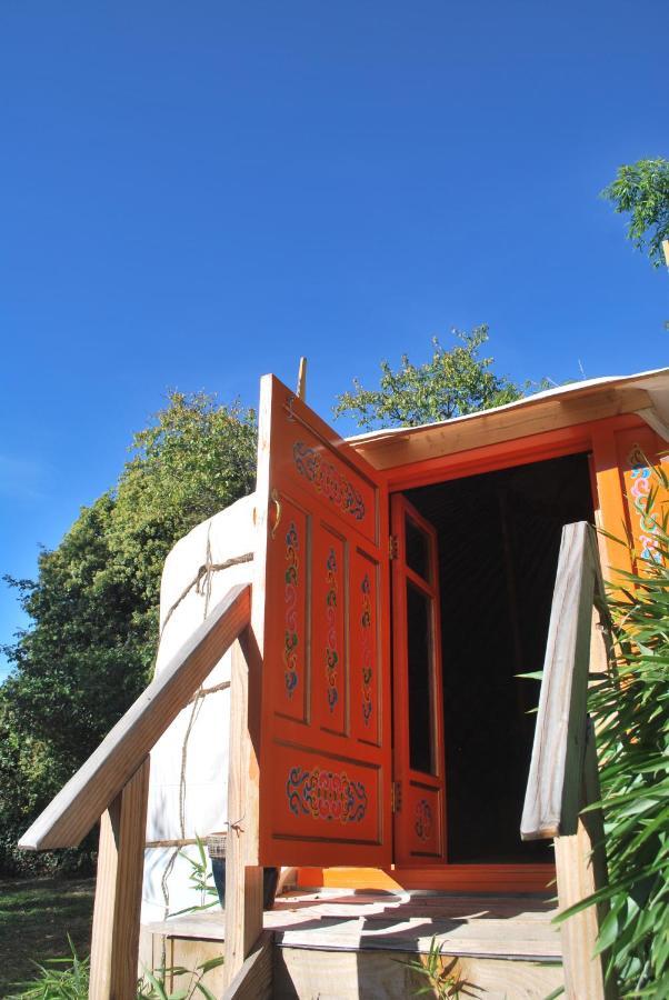 Chambre à Part- La Yourte Corvol-dʼEmbernard Exterior foto