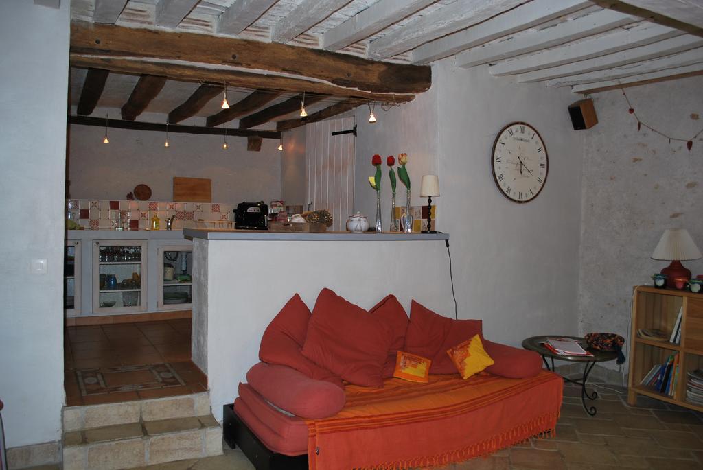 Chambre à Part- La Yourte Corvol-dʼEmbernard Exterior foto